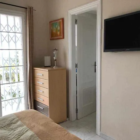 Bungalow Cabo De Las Huertas * אליקאנטה